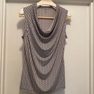 Sleeveless blouse summer weight black design on white